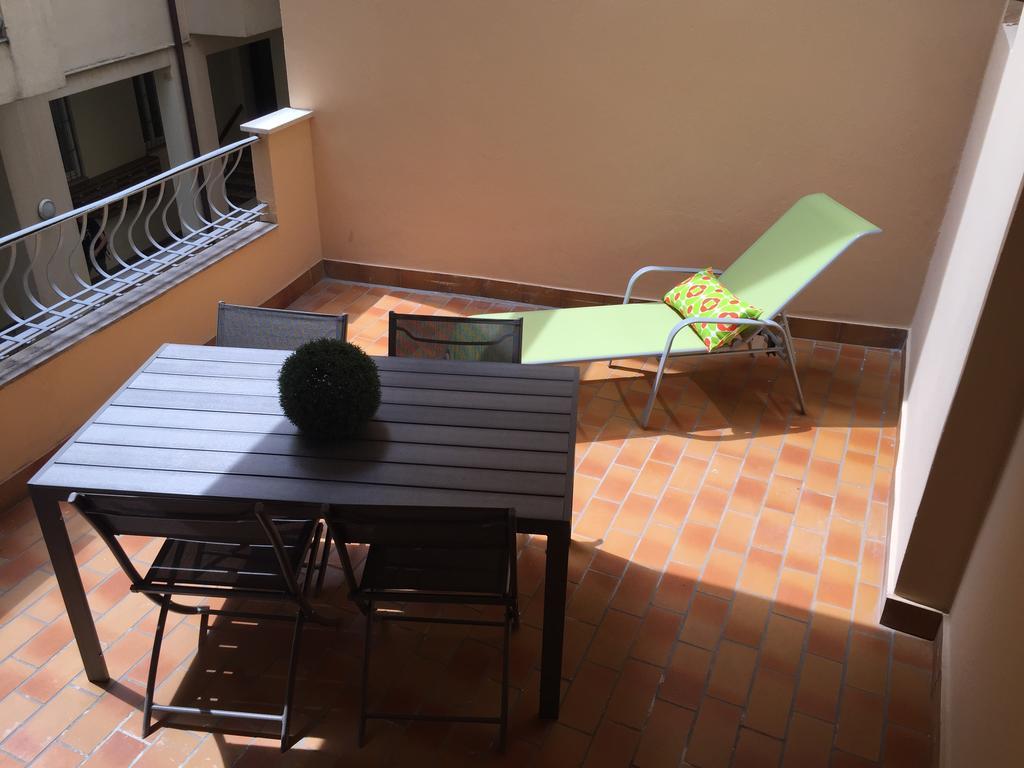 San Nicolo 3 Apartment Верона Стая снимка