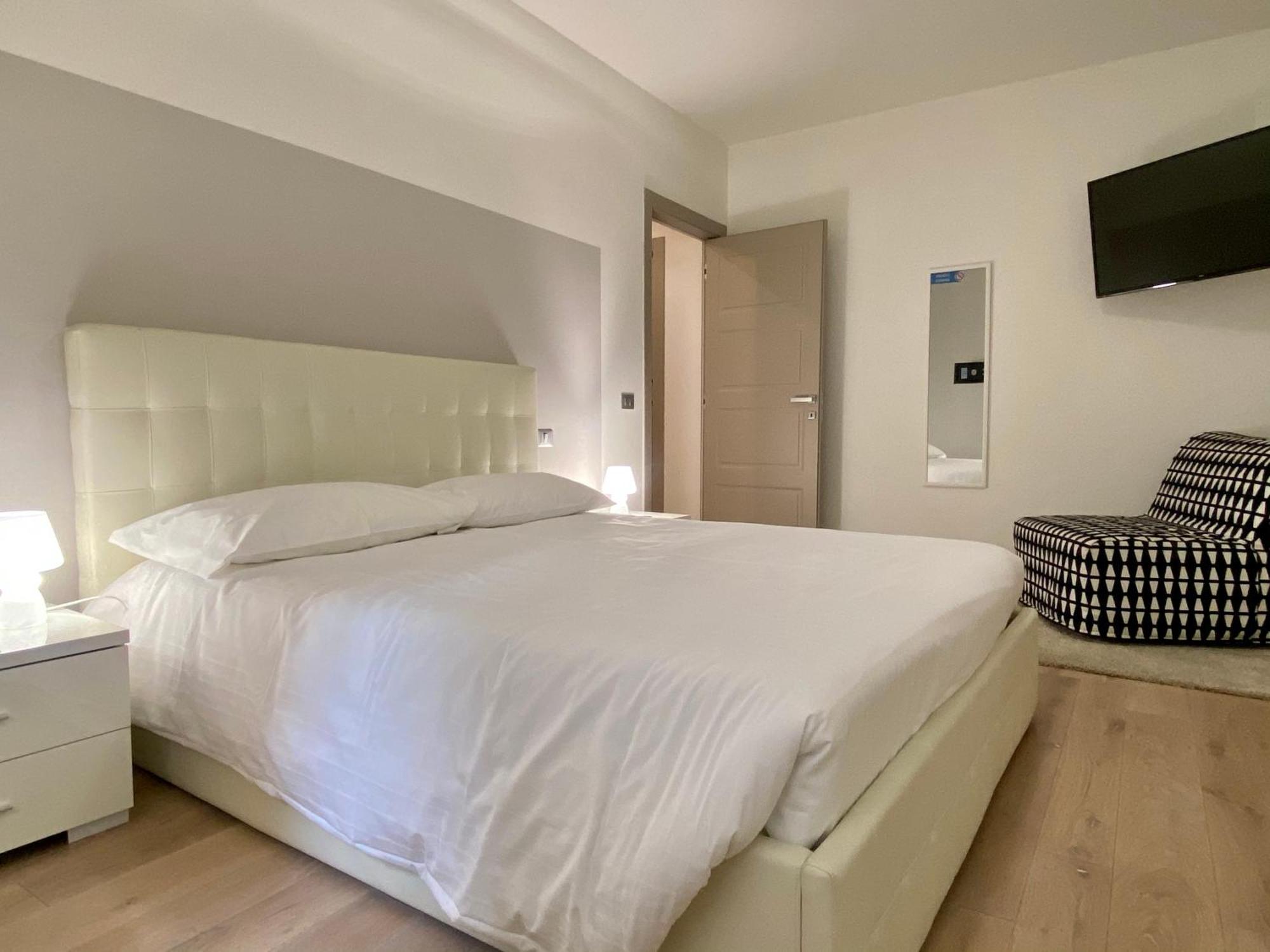 San Nicolo 3 Apartment Верона Стая снимка