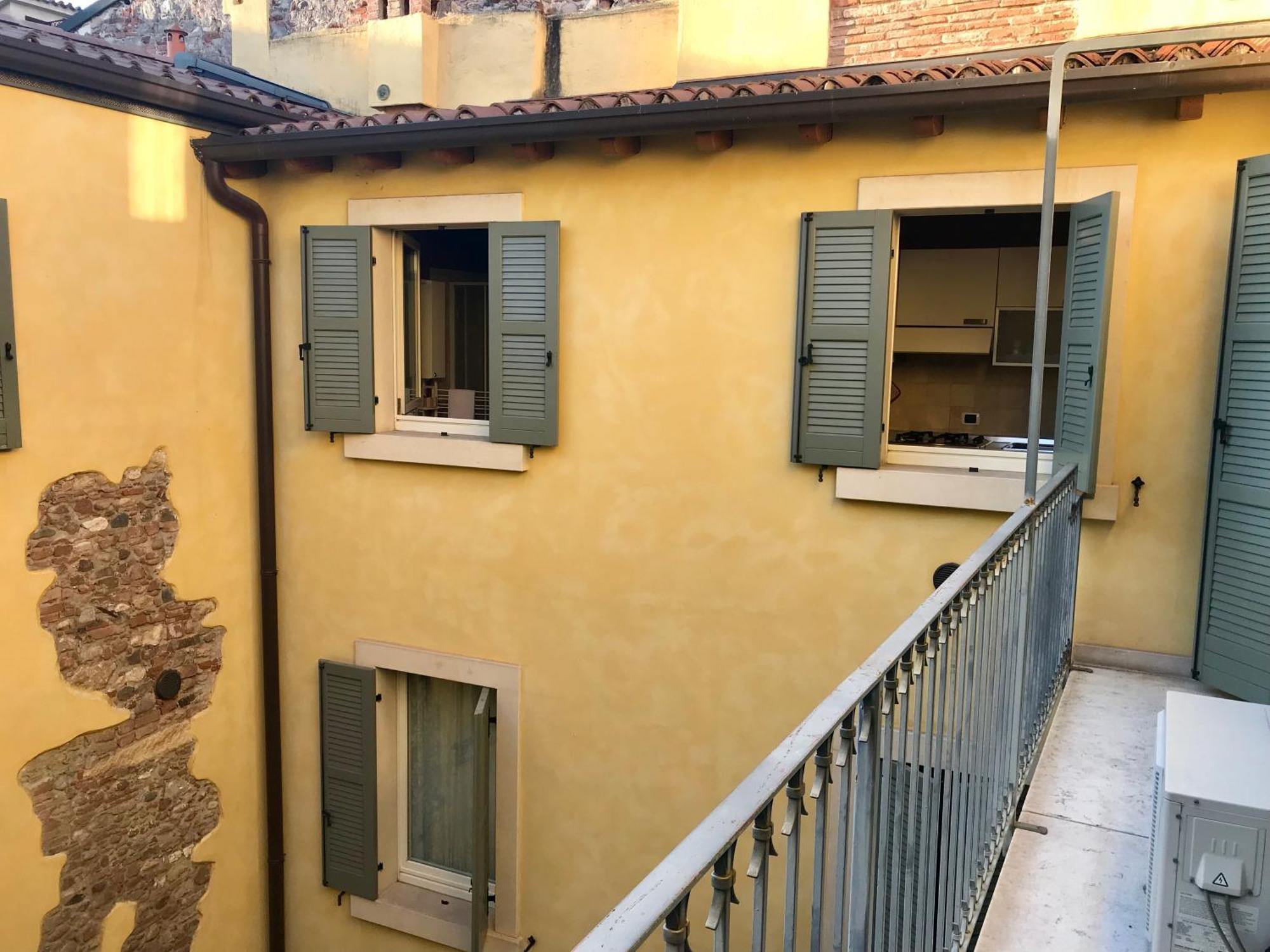 San Nicolo 3 Apartment Верона Стая снимка