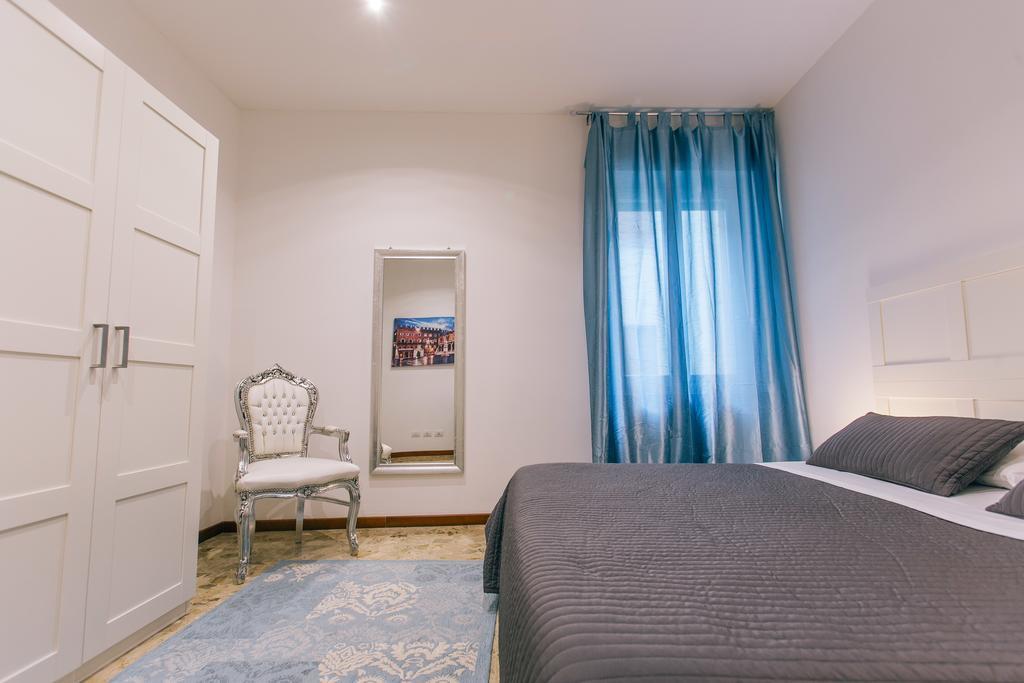 San Nicolo 3 Apartment Верона Стая снимка