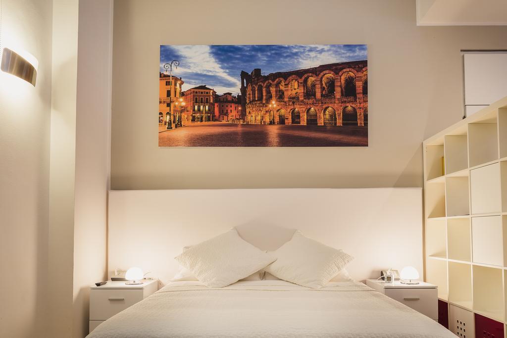 San Nicolo 3 Apartment Верона Стая снимка