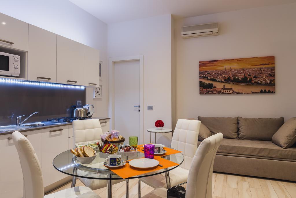 San Nicolo 3 Apartment Верона Стая снимка
